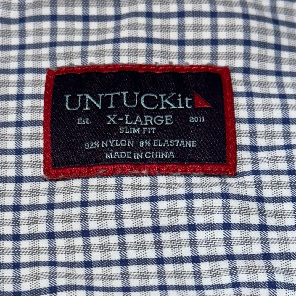 UNTuckit Men’s Size XL White Blue Tan Checkered Long Sleeve Button Down Shirt